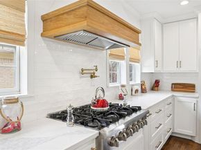 610  Clermont Avenue , Dallas Texas 75223