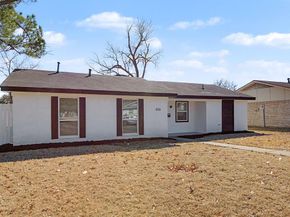 806  Laguna Drive , Garland Texas 75043