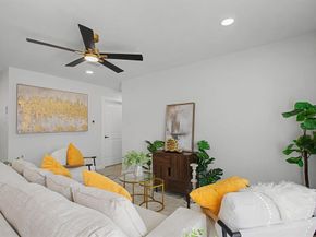 806  Laguna Drive , Garland Texas 75043