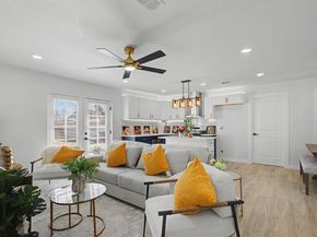 806  Laguna Drive , Garland Texas 75043