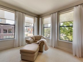 2123  Albany Street , Dallas Texas 75201