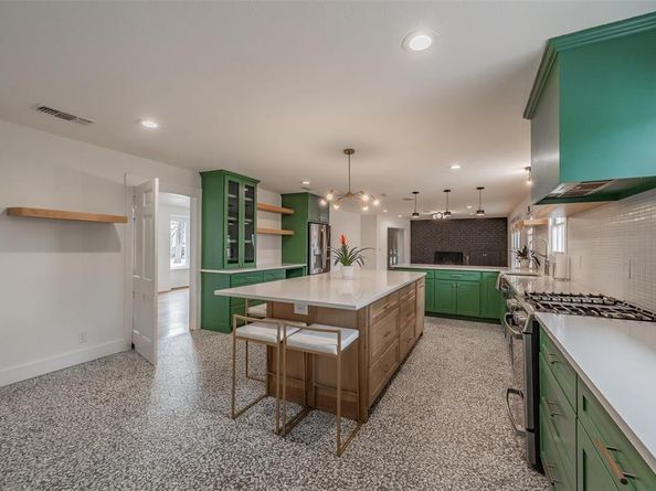 5917  Jacqueline Road , Fort Worth Texas 76112