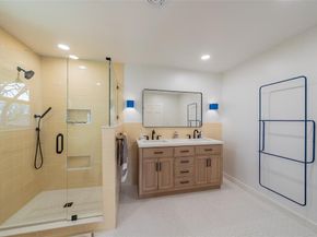 5917  Jacqueline Road , Fort Worth Texas 76112