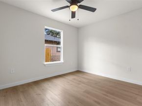 3719  Meadow Street , Dallas Texas 75215