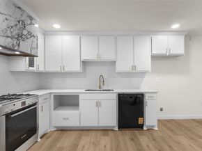 3719  Meadow Street , Dallas Texas 75215