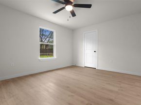 3719  Meadow Street , Dallas Texas 75215