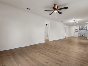 3719  Meadow Street , Dallas Texas 75215