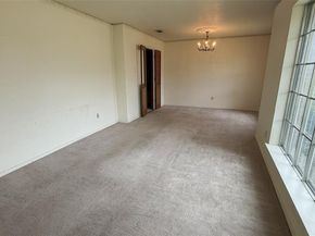 1004  Rosewood Drive , DeSoto Texas 75115