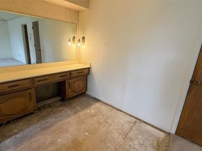 1004  Rosewood Drive , DeSoto Texas 75115