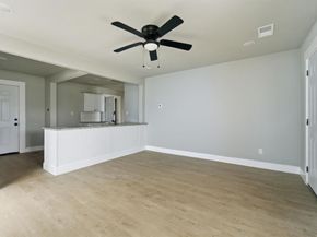 1511  Southerland Avenue , Dallas Texas 75203