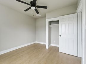 1511  Southerland Avenue , Dallas Texas 75203