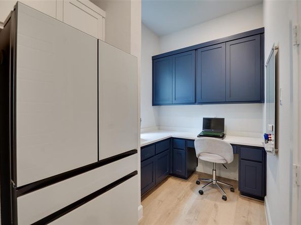 3568  Golden Bell Court , Heath Texas 75126