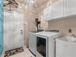 216  Orchard Park Court , McKinney Texas 75071