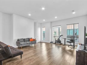 4934  Camdale Court , Dallas Texas 75206