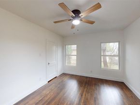 1425 W Walnut Street , Garland Texas 75042