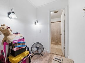 422  Brookview Drive , DeSoto Texas 75115