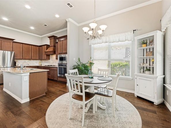 1317  Isabella Lane , Savannah Texas 76227