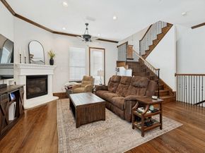 1018  Pavillion Street , Dallas Texas 75204
