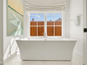 6711  Robin Road , Dallas Texas 75209