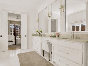 6711  Robin Road , Dallas Texas 75209