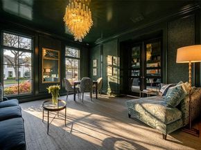 6711  Robin Road , Dallas Texas 75209