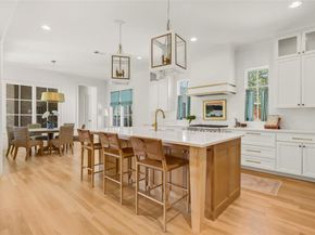 6711  Robin Road , Dallas Texas 75209