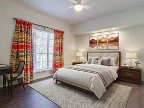 4438  Harlanwood Drive  211, Fort Worth Texas 76109