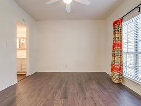 4438  Harlanwood Drive  211, Fort Worth Texas 76109