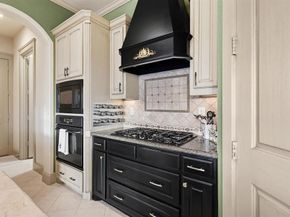2001  Augusta Court , DeSoto Texas 75115