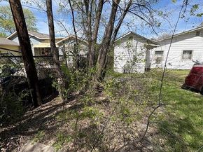 2564  High Crest Avenue , Fort Worth Texas 76111