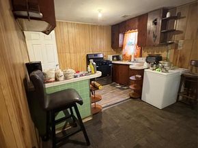 2564  High Crest Avenue , Fort Worth Texas 76111