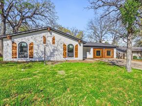 2804  Bent Tree Lane , Arlington Texas 76016