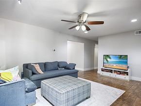 1305 W Grauwyler Road , Irving Texas 75061