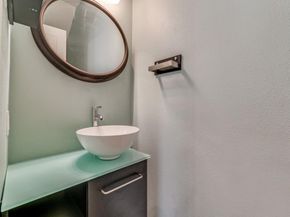 5407  Bryan Street  B209, Dallas Texas 75206