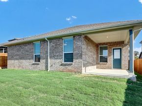 2616  GOLDFINCH Drive , Denton Texas 76205
