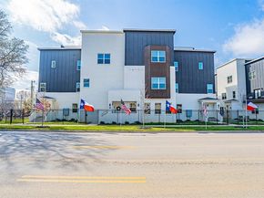 1219  Beaconsfield Lane  905, Arlington Texas 76011