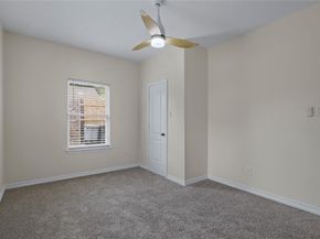 836 W 8th Street , Dallas Texas 75208