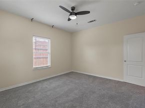 836 W 8th Street , Dallas Texas 75208