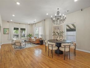 836 W 8th Street , Dallas Texas 75208