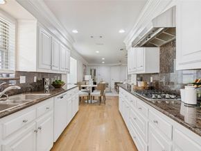 5322 W Mockingbird Lane , Dallas Texas 75209