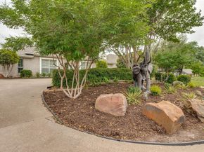 5322 W Mockingbird Lane , Dallas Texas 75209