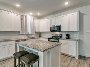 326  Oakbend Drive  16, Lewisville Texas 75067