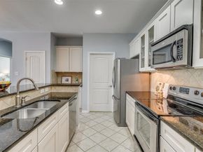 1020  Texas Street  3304, Fort Worth Texas 76102