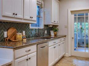 1126 N Windomere Avenue , Dallas Texas 75208
