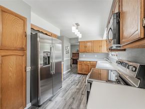 1219  Brian Court , Grapevine Texas 76051