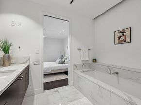 2408  Victory Park Lane  832, Dallas Texas 75219