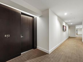 2408  Victory Park Lane  832, Dallas Texas 75219