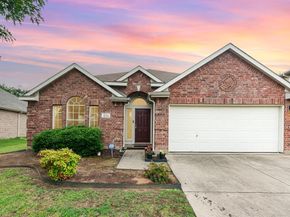 1232  Morning Dove  , Aubrey Texas 76227