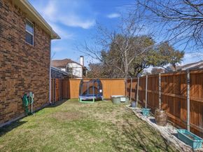 315  Stoneledge Drive , Irving Texas 75063