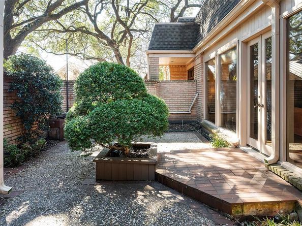 5805  Farquhar Lane , Dallas Texas 75209